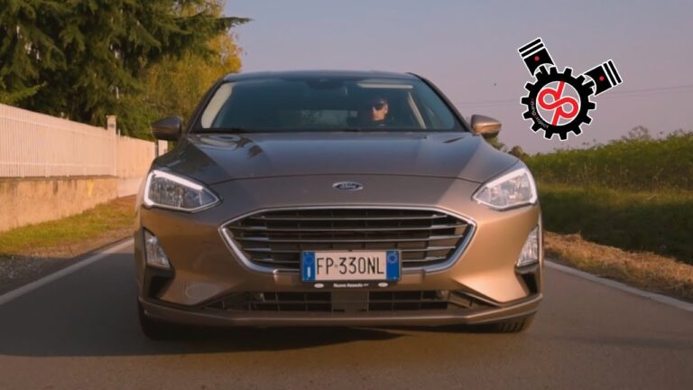 Ford Focus: La Comodit&agrave; del Parcheggio Assistito