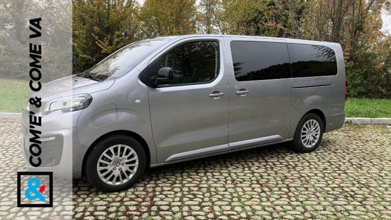 Valutazione del Vano Bagagli della Peugeot Rifter: Spazio e Funzionalit&agrave;