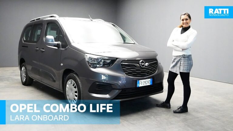 Guida confortevole con sedili regolabili Opel Combo