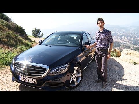 Esplora l’Esperienza di Lusso della Mercedes-Benz C-Class